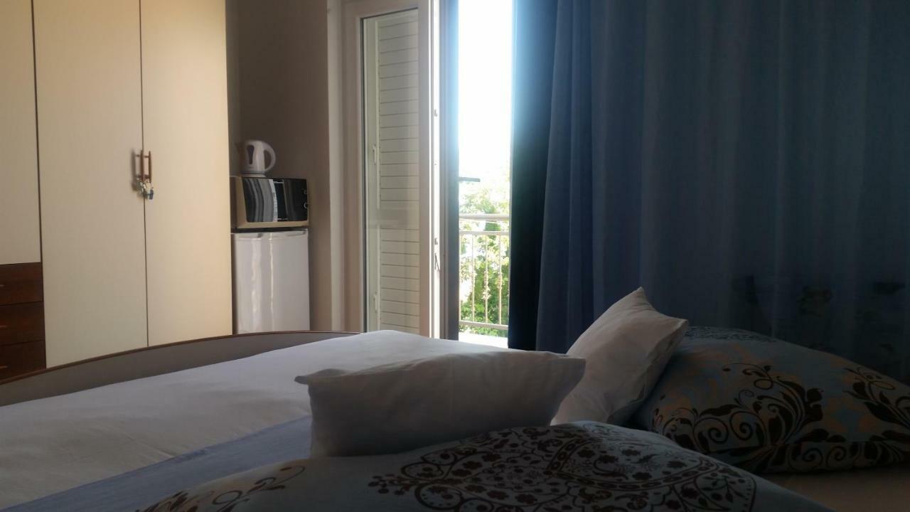 Rooms Raos Brela Exterior photo